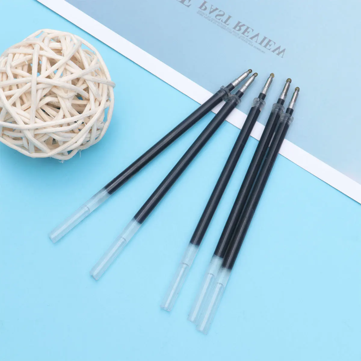 

12Pcs Black Gel Pen Refills Compatible with Standard Gel Pens Acid-Free 0.7mm Tip Smooth Writing for Crafting Drawing Doodling