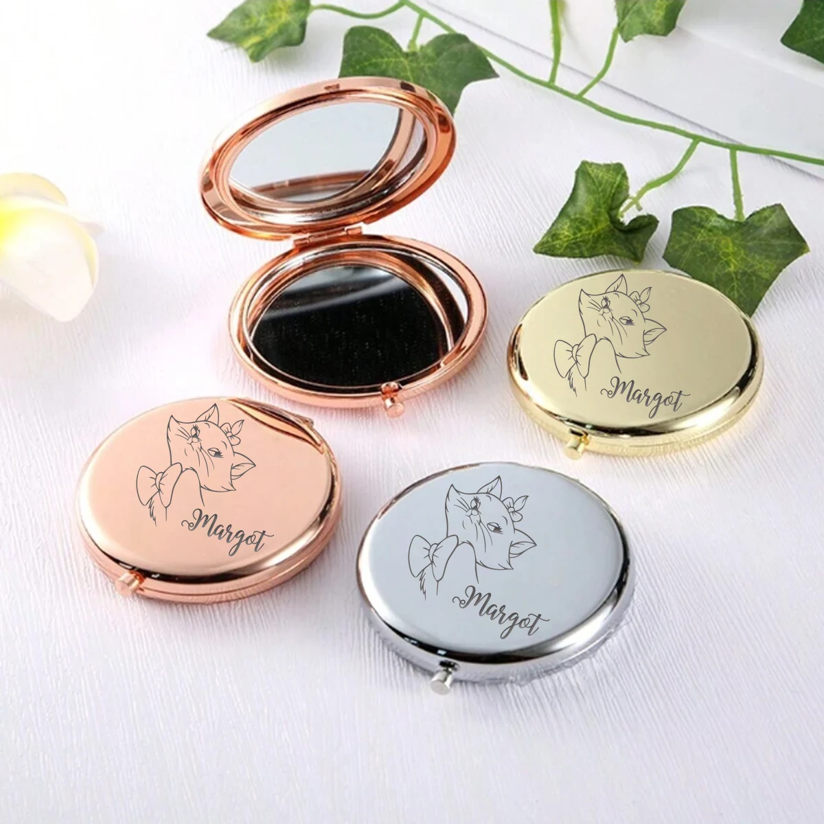 1pc Colorful Beauty-loving cat Custom Text Pocket Mirror Makeup Mirror Round Circle Mirror Wedding Guest Gifts