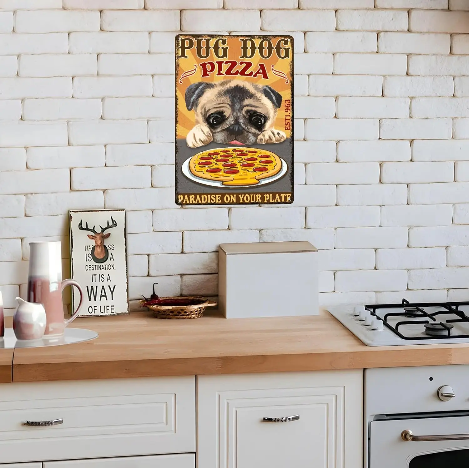 علامة معدنية عتيقة تحذيرية هذه الممتلكات محمية بطة عالية المدربة في الهواء الطلق ساحة المنزل شارع حديقة باب المرآب المعدني S