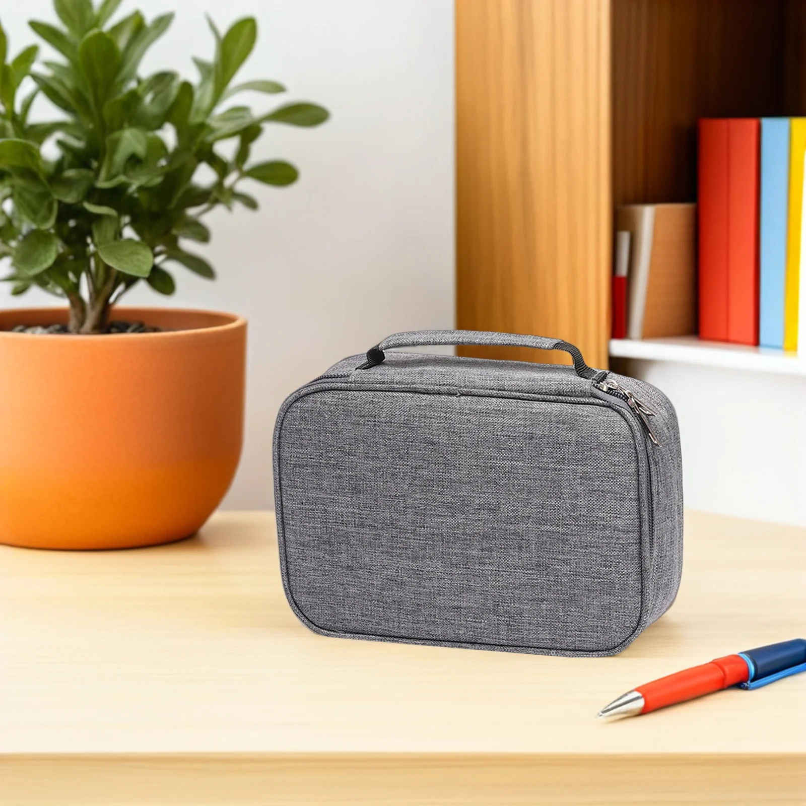 مقلمة مقاومة للماء ذات سعة كبيرة مكونة من 72 فتحة منظم محمول لأقلام الرصاص الملونة وحقيبة أقلام رصاص بسحاب للتخزين