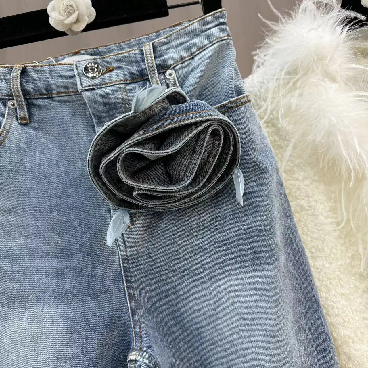 [ZOCI] New Large Flower Decoration Split Zipper Tight Leg French Style Pure Desire High-end Jeans