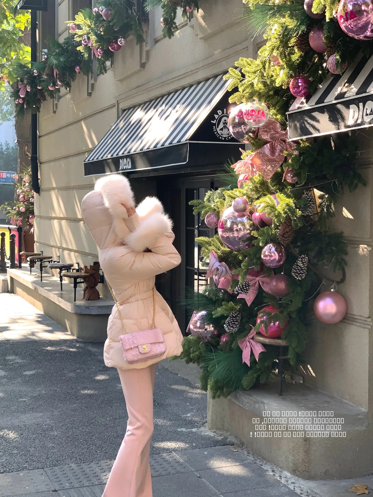 

Теплая стеганая куртка с меховым воротником и поясом на талии, наполненная 90% белым утиным пухом, длинная и короткая верхняя одежда от DTURNEEES