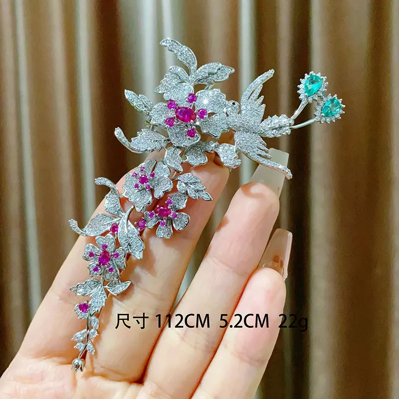 Winter New Elegant Magpie Tassel Flower Women's Brooch Light Luxury Micro-inlaid Zircon Insect High-end Design Accessories Pins