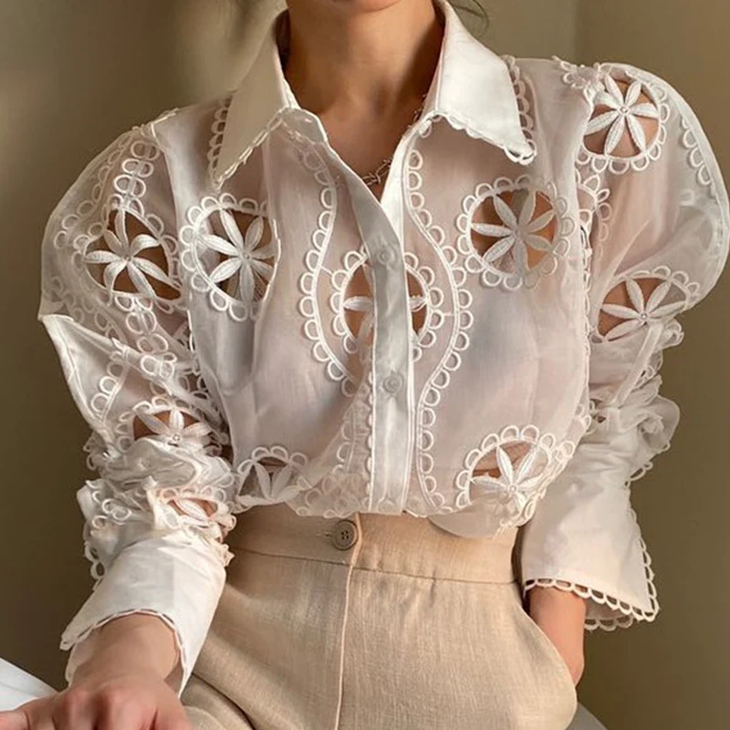 

Ele Dongda Gate Spring irt Women's Loose Bubble Sve Hollow Me Floral Pattern Design Single Button Flip Collar Blouse