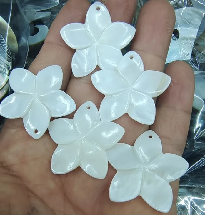 5PCS New Shell Pendants White Colors 28MM DIY Jewelry Making Accessories For Women Necklace Making Findings