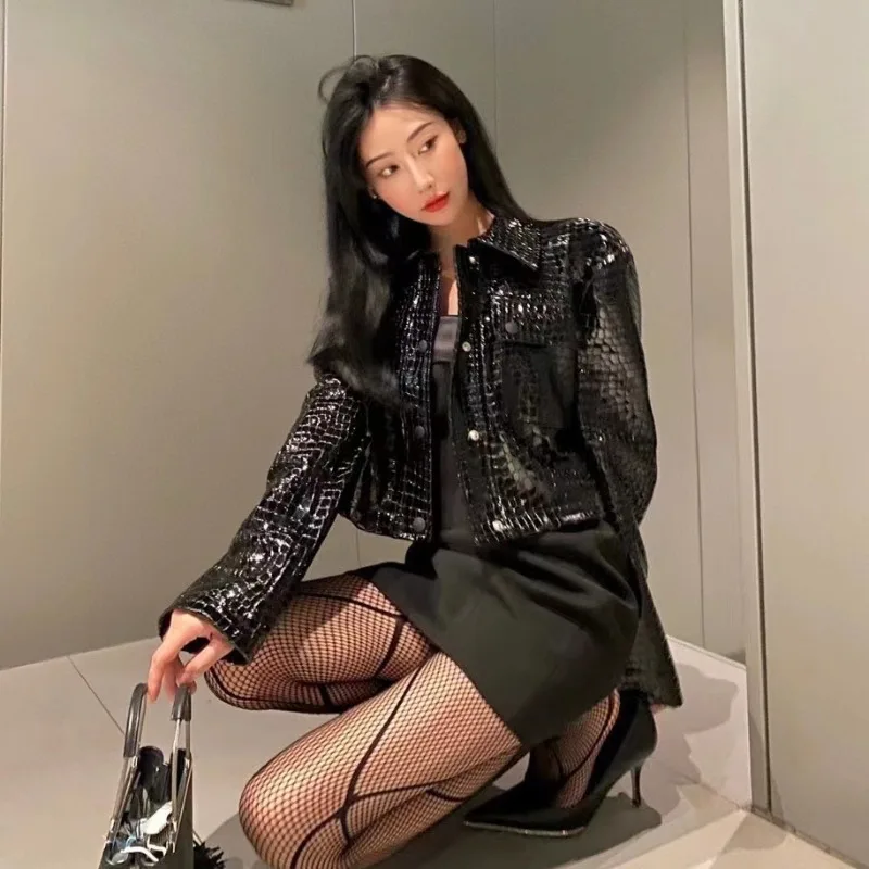 Fashion Jackets Short Black Glossy Coats Lapels Single Breasted Tops Crocodile Grain Long Sleeve Slimming Jackets Women's Coat