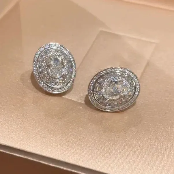 

Bling Luxury 925 Silver Pin 1 Carat Moissanite Oval Ear Studs For Women Men Shining Rhinestone Zircon 2ct Earring Party Jewelry