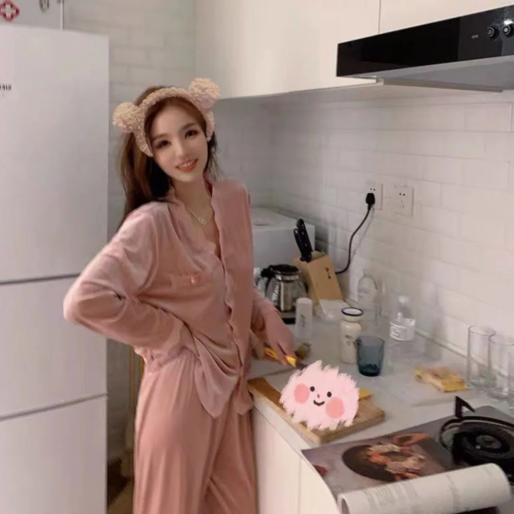 بيجامة الخريف والشتاء الذهبية المخملية بأكمام طويلة سترة الدانتيل دعوى ملابس منزلية عصرية عالية الجودة