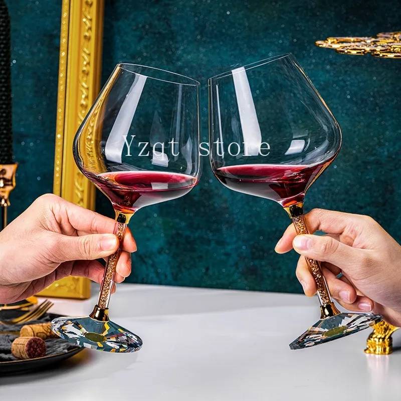 High-end red wine glass set, light luxury household crystal glass glass upside down cup holder upside down rack ornament wine