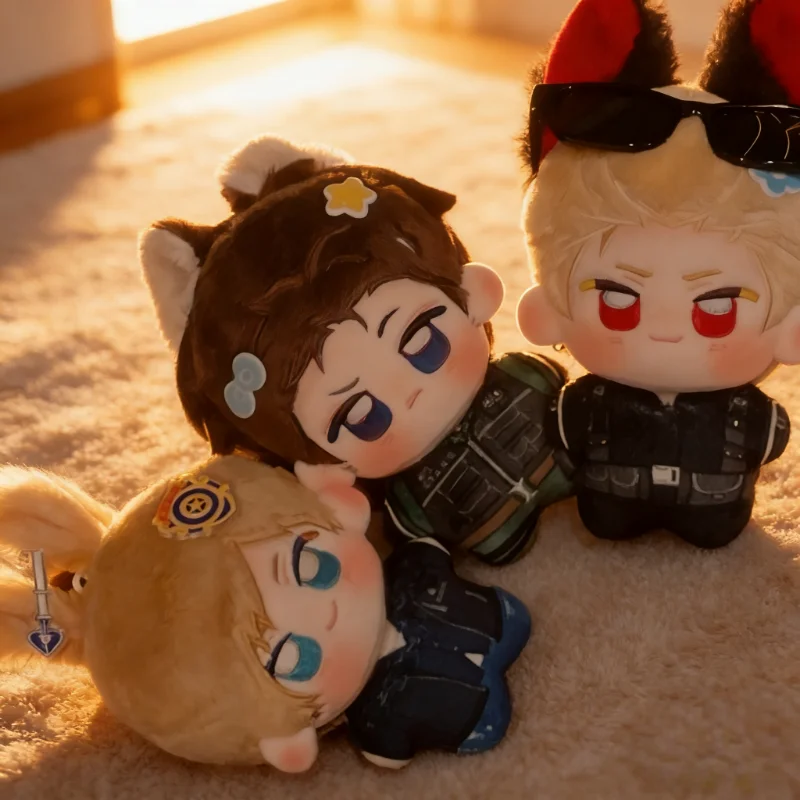 

10cm Resident Evil Leon.Scott.Kennedy Chris Redfield Albert Wesker Anime Figures Plush Cosplay Dress Up Cotton Doll Toys for Kid