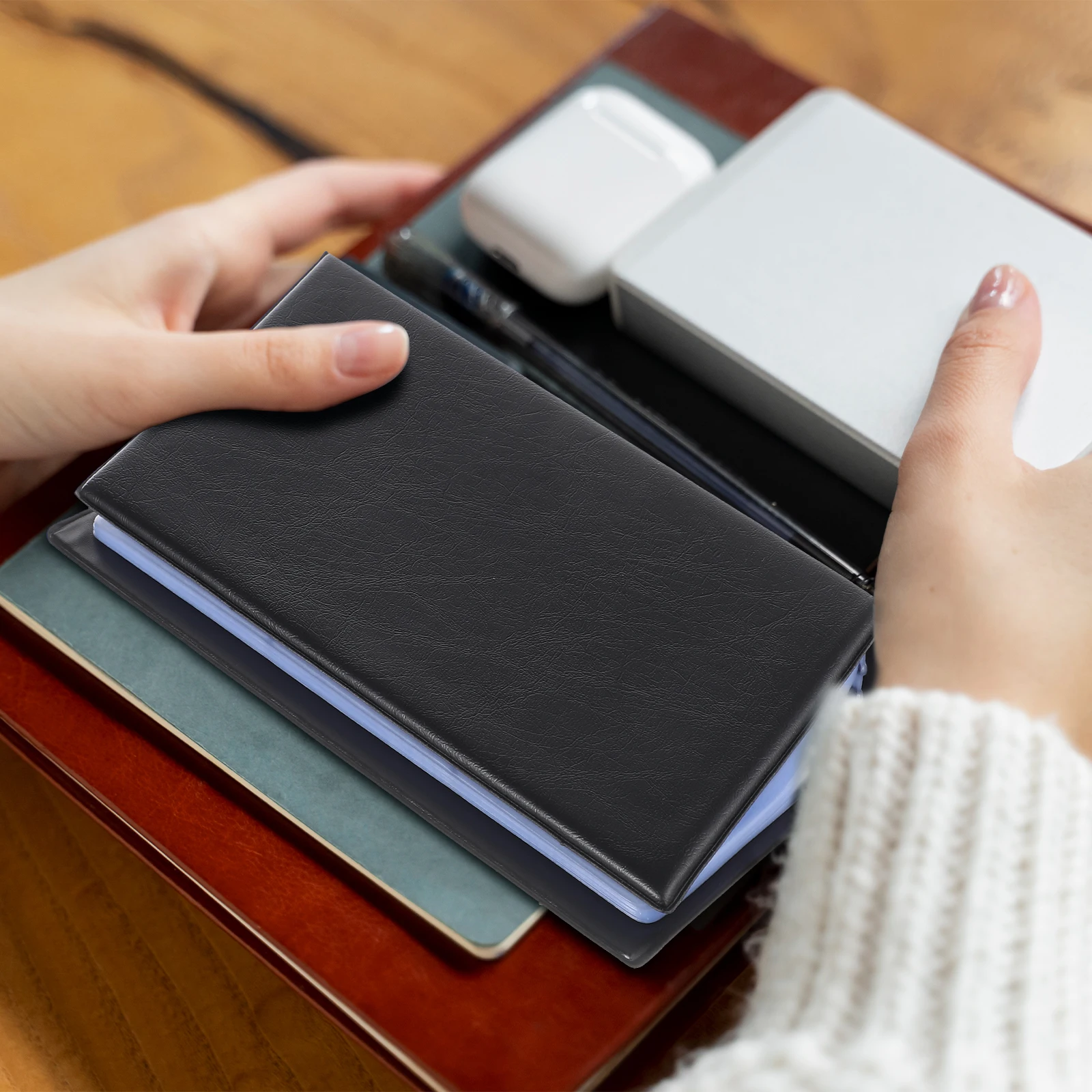 

150pcs Business Holder Large Capacity Business Holder Pu Case Index Card Organizer Storage Binder Portable Card Folder