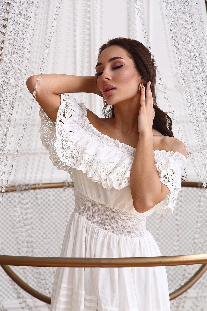 Maxi Dresses for Women Strapless Sexy Off Shoulder White Lace Short Sleeve Slash Neck Boho Beach Cake Dress 2022 Summer Fashion