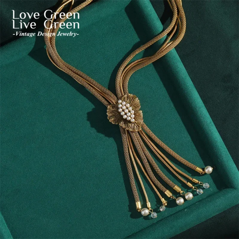 

Vintage Jewelry Accessorie Long Necklaces For Ladies Gold Color Tassel Snake Bone Pearl Heart Sweater Woman Wedding Luxury 2025