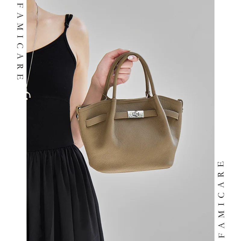 

2026 New Minimalist Leather Bucket Shoulder Bag for Women Solid Color Soft Genuine Leather Tote Handbag Chic Lady Crossbody Bags