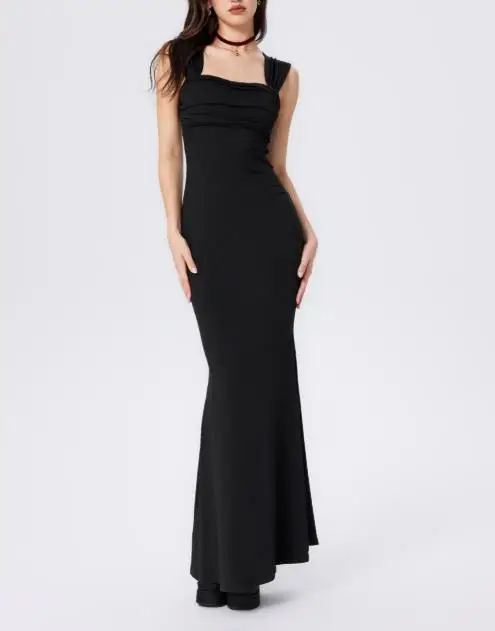 

Summer New Fashionable and Elegant Temperament Style Black Simple Square Neck Pleated Design High Waist Hip Bag Fish Tail Dress