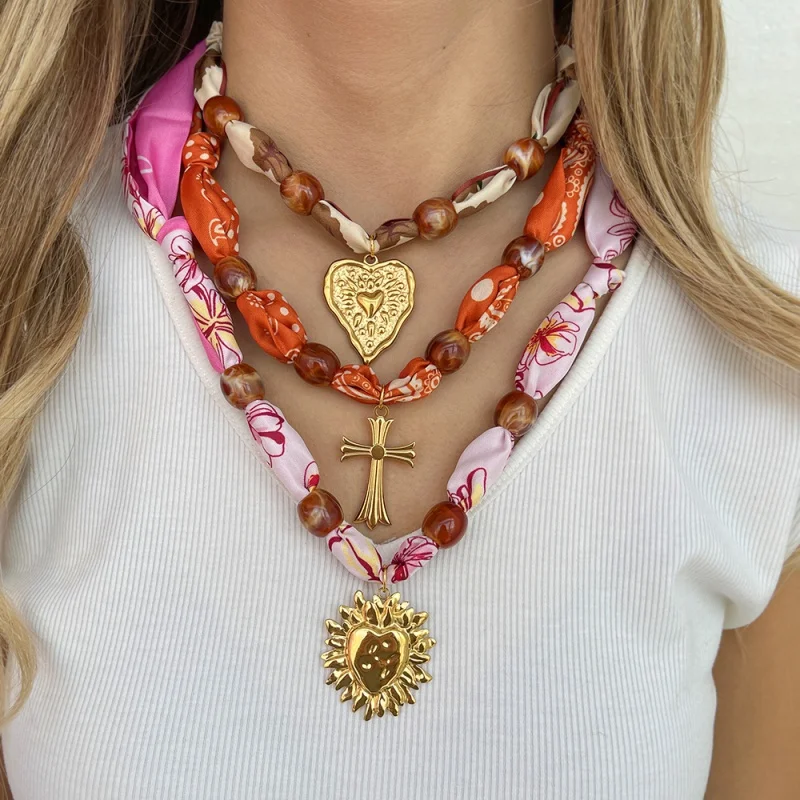 Western Retro Titanium Steel Petal/Cross/Heart Printed Fabric Bead Necklace
