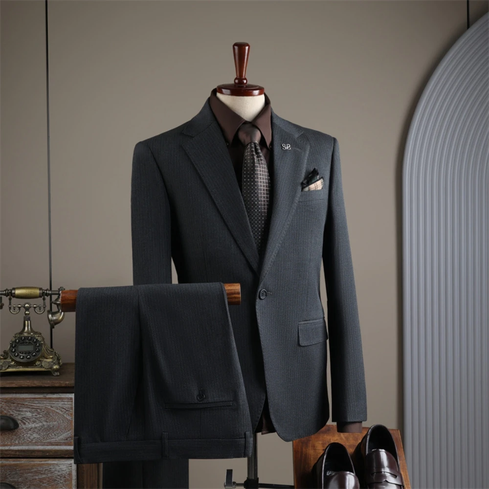 Slim Fitting Two Pieces Suit Set For Men Elegant Tuxedo Single Breasted Striped Dancing Outfit Handsome Notched Lapel Groom Wear