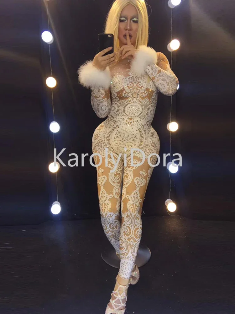 Shiny Stretch Nude Outfit White Lace Rhinestones Feathers Bodysuit Female Singer Stage Jumpsuit 2023 Celebrate Party Costume