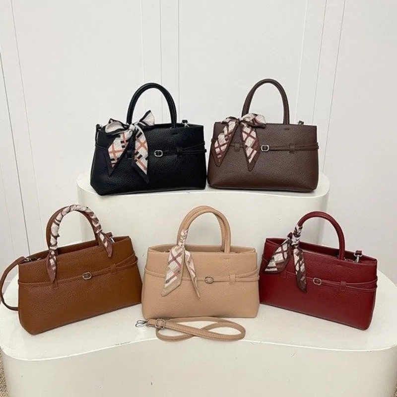 

Chic Practical Diaper Bag Backpack Mom Daily Work Baby Outing Exquisite Glamorous Charming Dainty Elegant Stylish Versatile