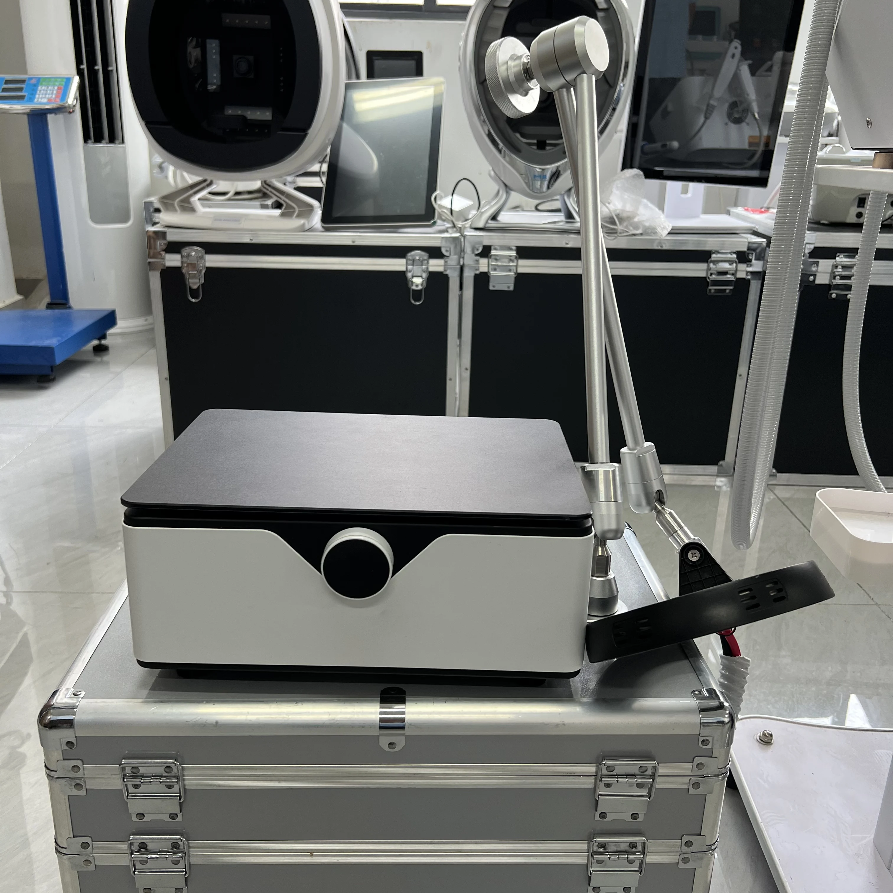 

Послеоперационное лечение MYOslim TERAPIA Magnetica, электромагнитная трансдукционная терапия, стимуляция магнитного поля, ремонт травм