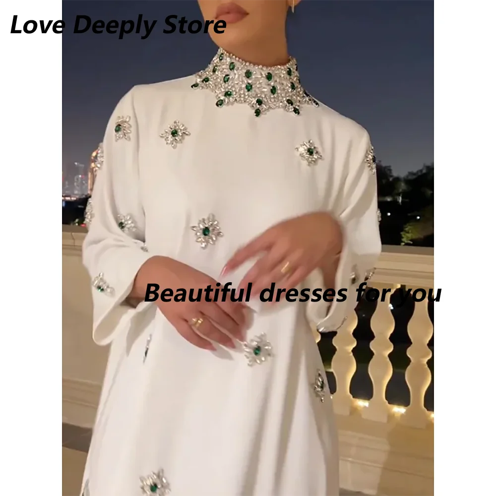 فساتين سهرة نسائية فاخرة مخصصة برقبة عالية مطرزة بالخرز لحفلات أعياد الميلاد على شكل حرف a وأكمام طويلة
