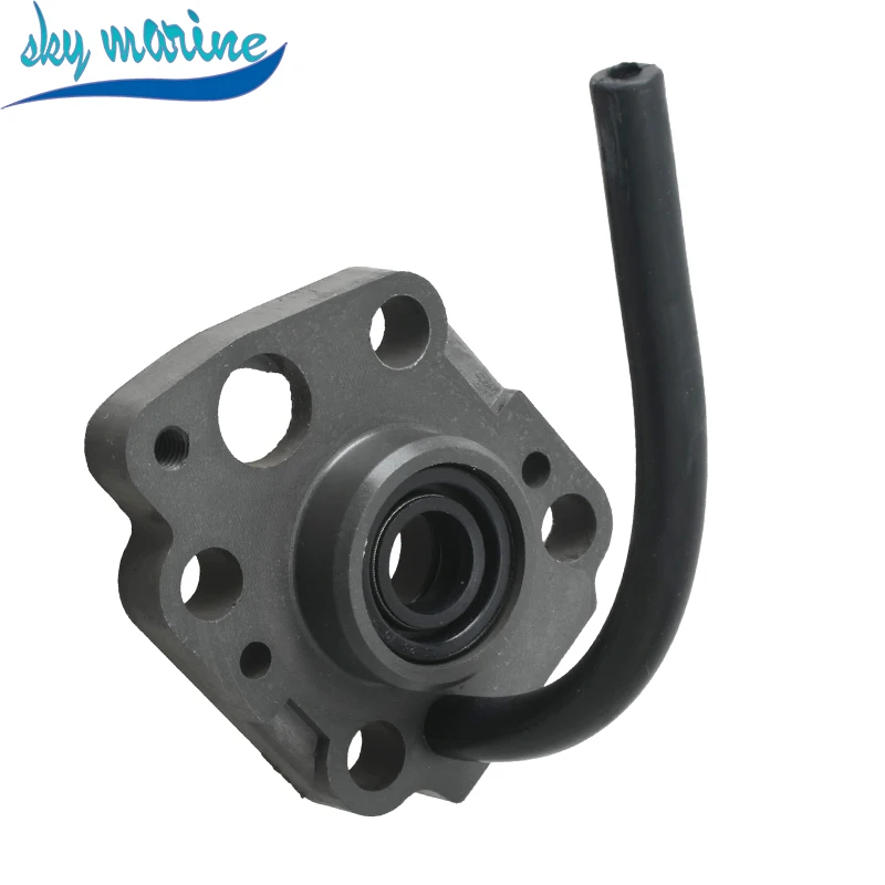 17450-93930 Water Inlet Housing For Suzuki Outboard Motor 15HP 2T Include Oil Seal 17450-93921;17450-94J00 Boat Engine