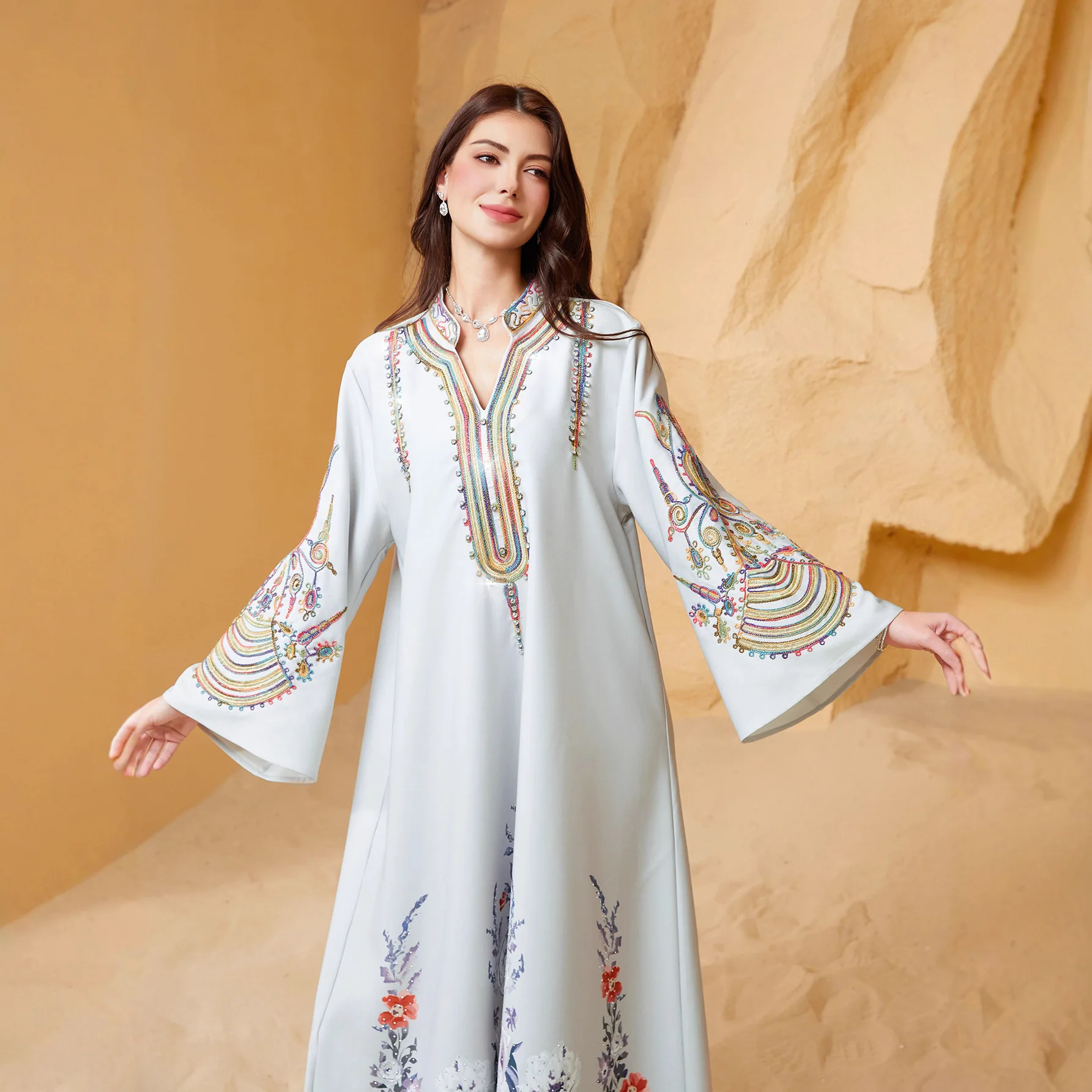 Dubai Arab New Fashion Women's Light Grey Casual Trendy Daily Elegant Luxury Embroidered Long Sleeve Ankle Length Abaya Female