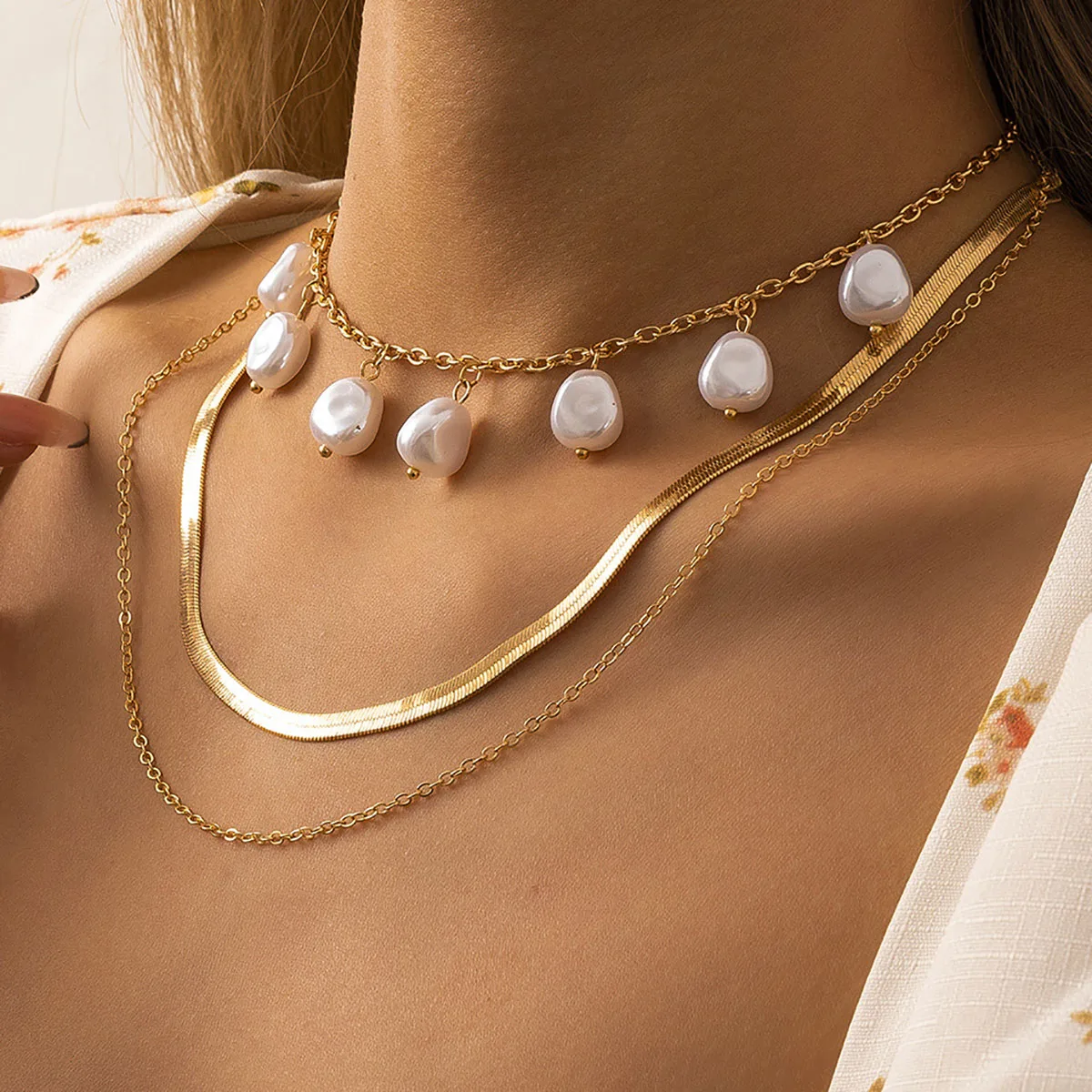 Boho Imitation Pearl Pendant Necklace Women 2022 Multilayer Gold Color Metal Snake Chain Clavicle Necklace Girls Fashion Jewelry