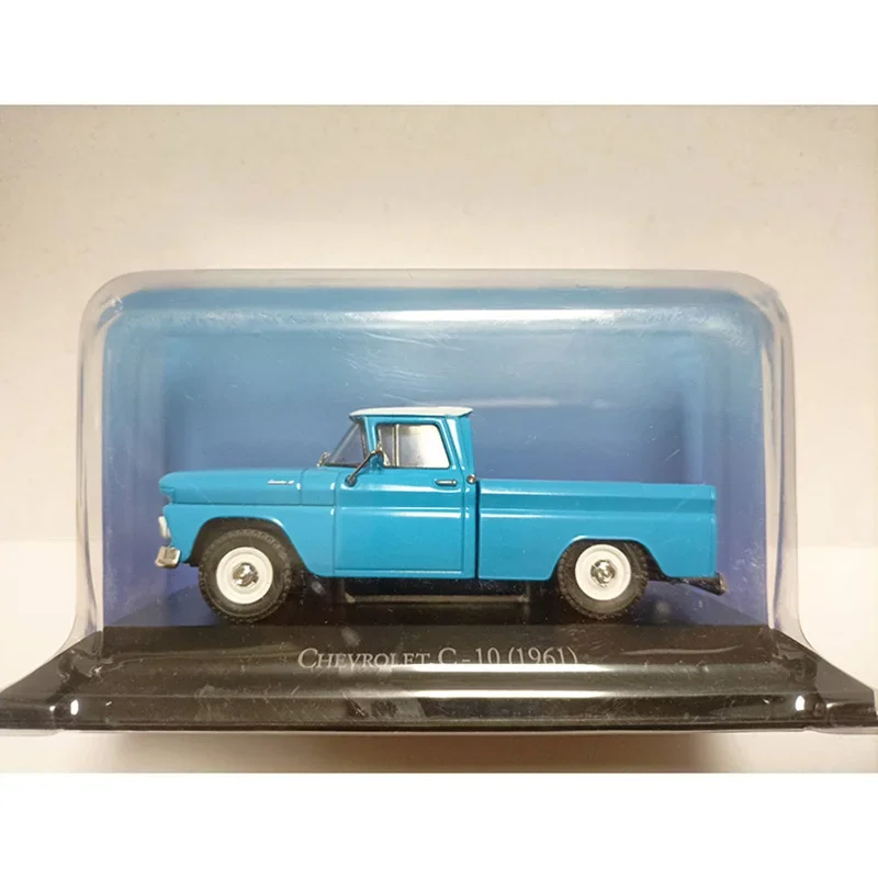 1:43 Scale C-10 1961 Alloy Car Model Collection Ornaments