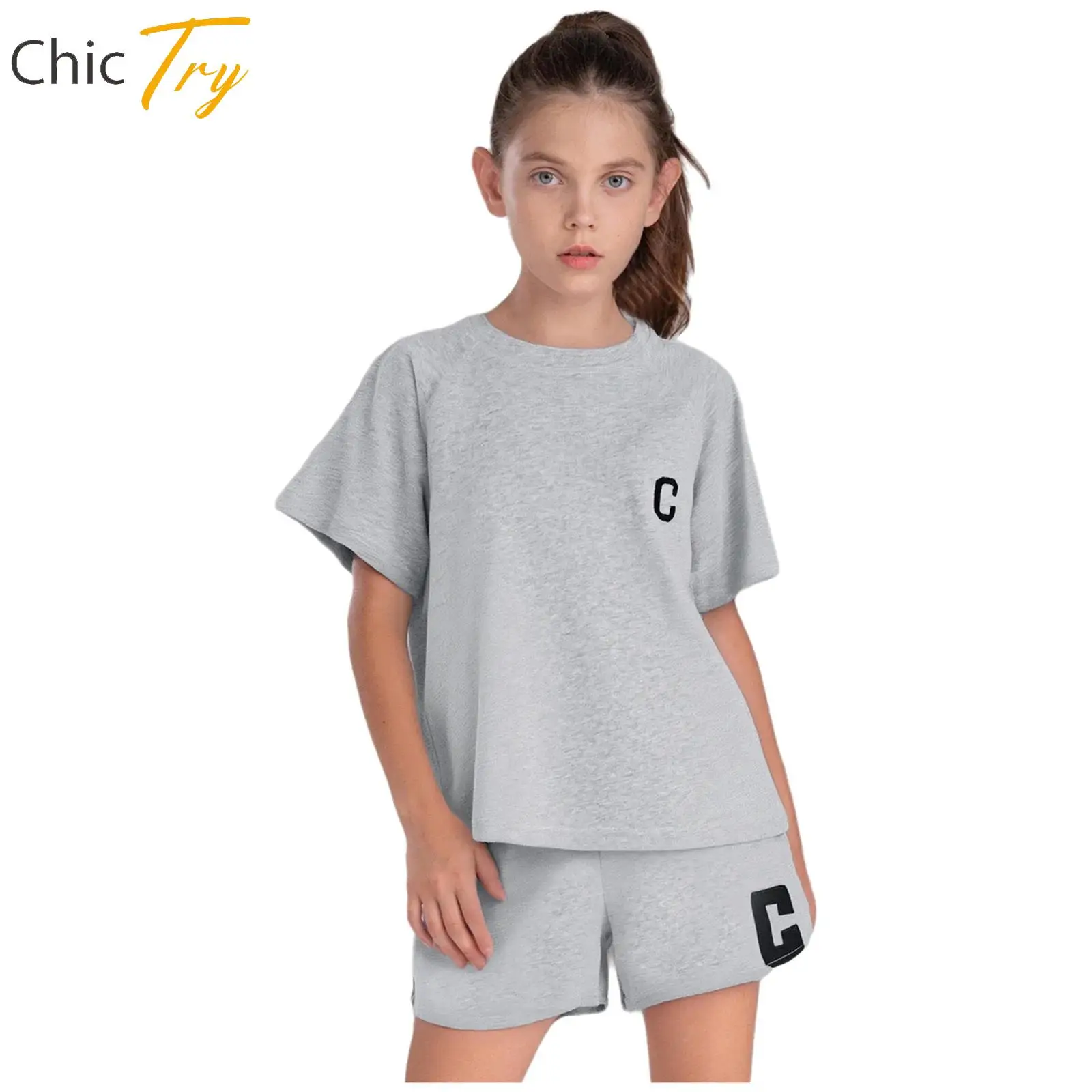 

Children Girls Casual Sports Outfit Moisture-Wicking Athletic Outfit Breathable Soft Short Sleeve T-shirt And Shorts Sportswear