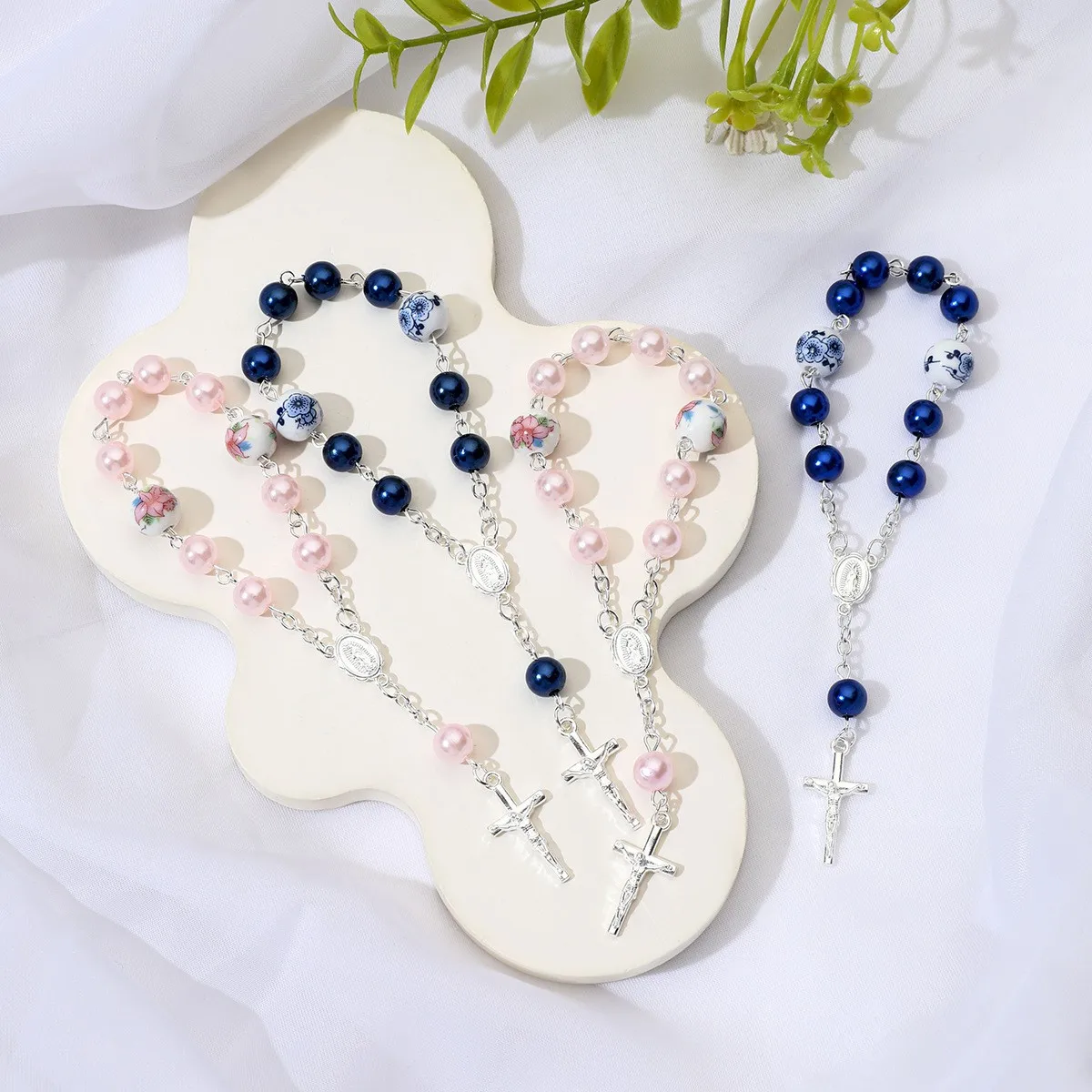 New Ceramic Flower Bracelet Gift Religious Cross Jesus Baptism Holy Communion Prayer Bracelet Dropshipping