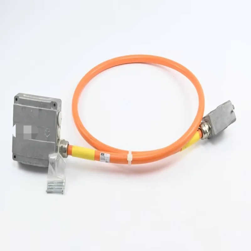 

New Interconnect Cable 18114792/1.5m (18114792.70) Industrial Automation PAC PLC Controller Fast Shipping