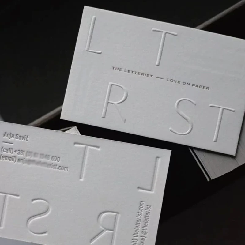 Luksusowa, personalizowana wizytówka z wytłaczanym logo, prezentowa karta premium do wytłaczania w ciemności po sprzedaży. — zdjęcie produktu 5