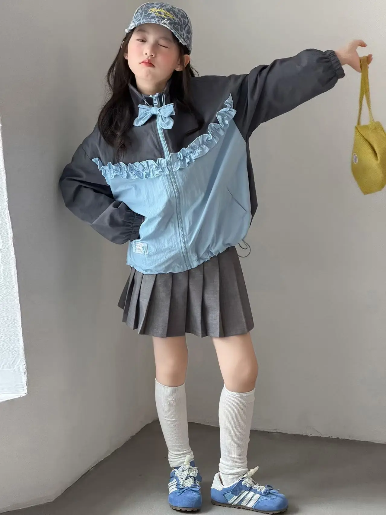 

Girls' Outerwear Spring And Autumn 2026 New Korean Children's Stylish Color Blocked Bow Zipper Top Outerwear