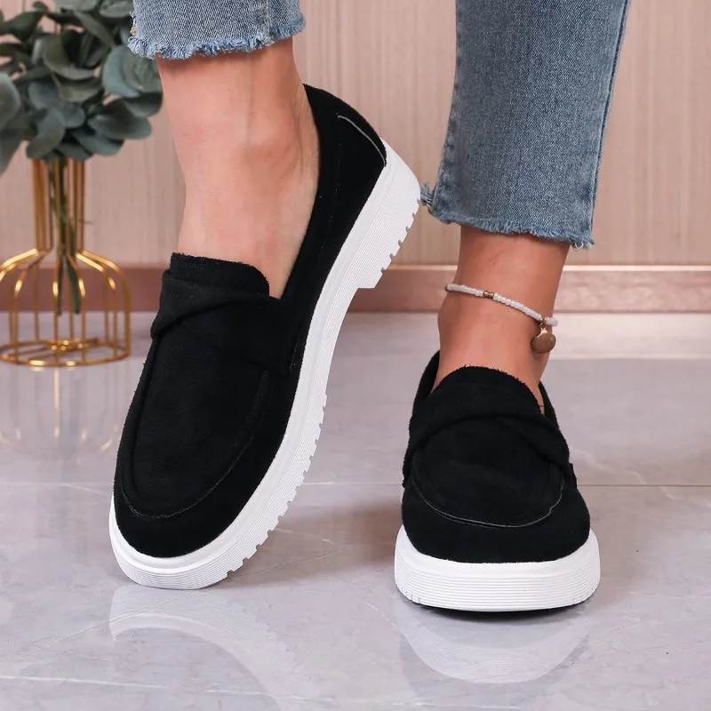 Chaussures pour femmes nouveau printemps sans lacet chaussures plates pour femmes semelle souple confort chaussures plates décontractées dames en plein air bout rond mocassins 2025