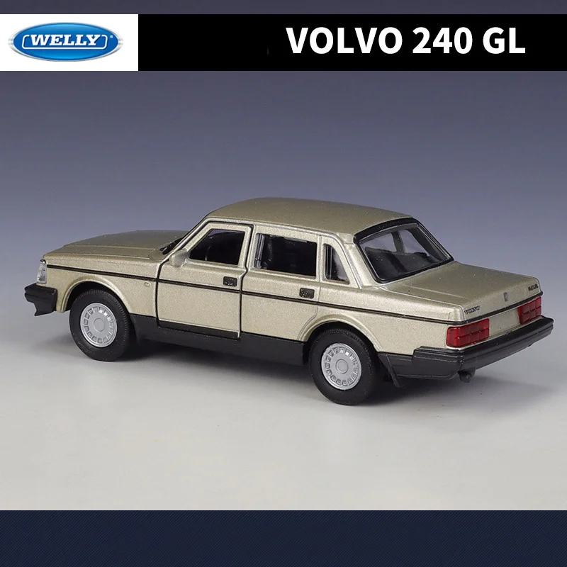 WELLY 1:36 VOLVO 240 GL Alloy Car Model Diecasts Metal Toy Classic Vehicles Car Model High Simulation Collection Childrens Gifts