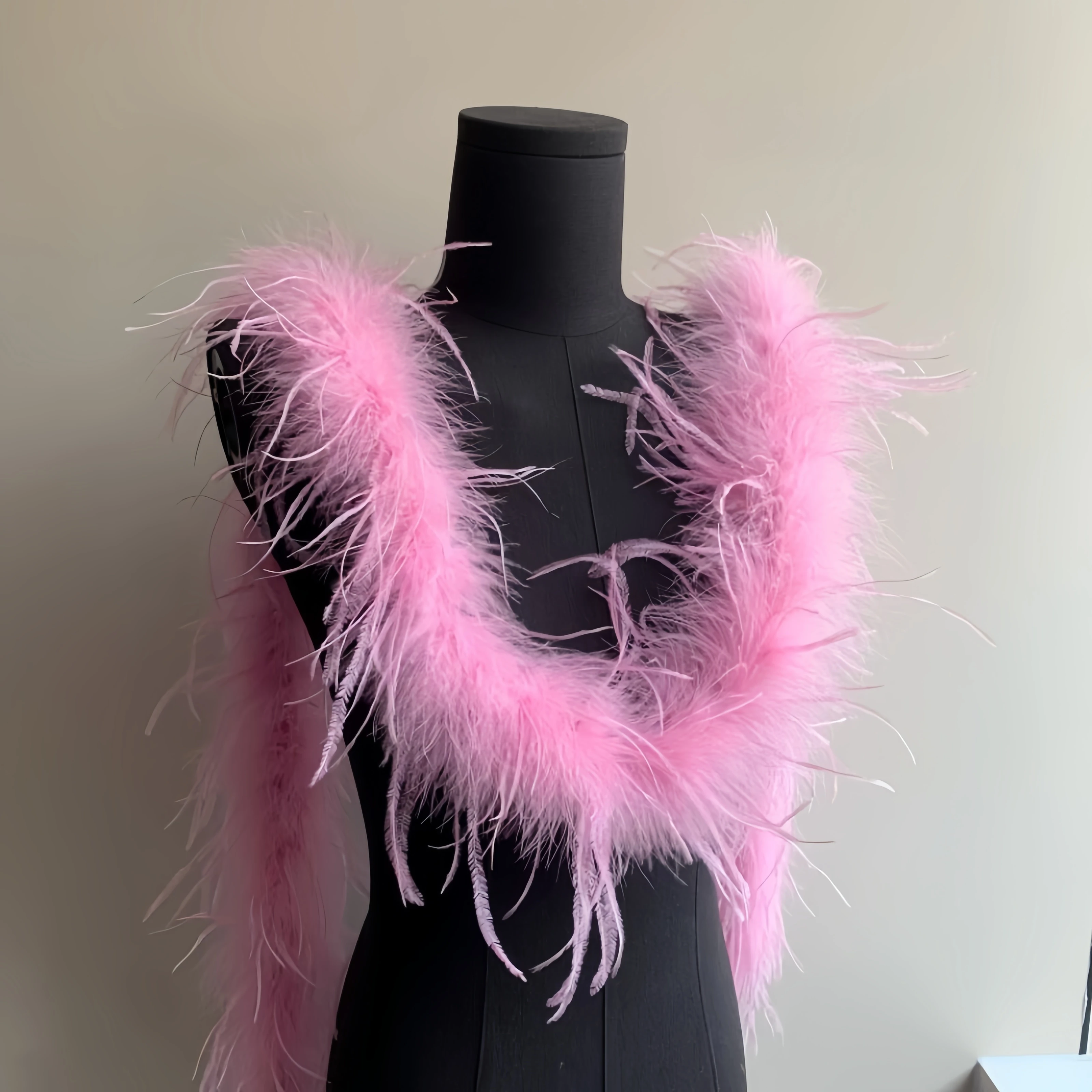 

Wholesale PInk Natural Ostrich Feather Boa 11-13cm 2M DIY Handmade Decoration for Clothing Wedding Party