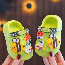 Sandali e pantofole per bambini Cartoon Soft Sole antiscivolo scarpe per bambini scarpe da casa per interni per ragazze sandali per ragazzi scarpe per bambini