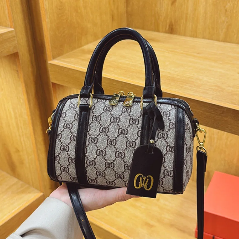 

​​2025 Pleated Wave Tote Bag, Convertible Shoulder Crossbody Purse for Women Structured Top Handle Bag​ Handbags for Women