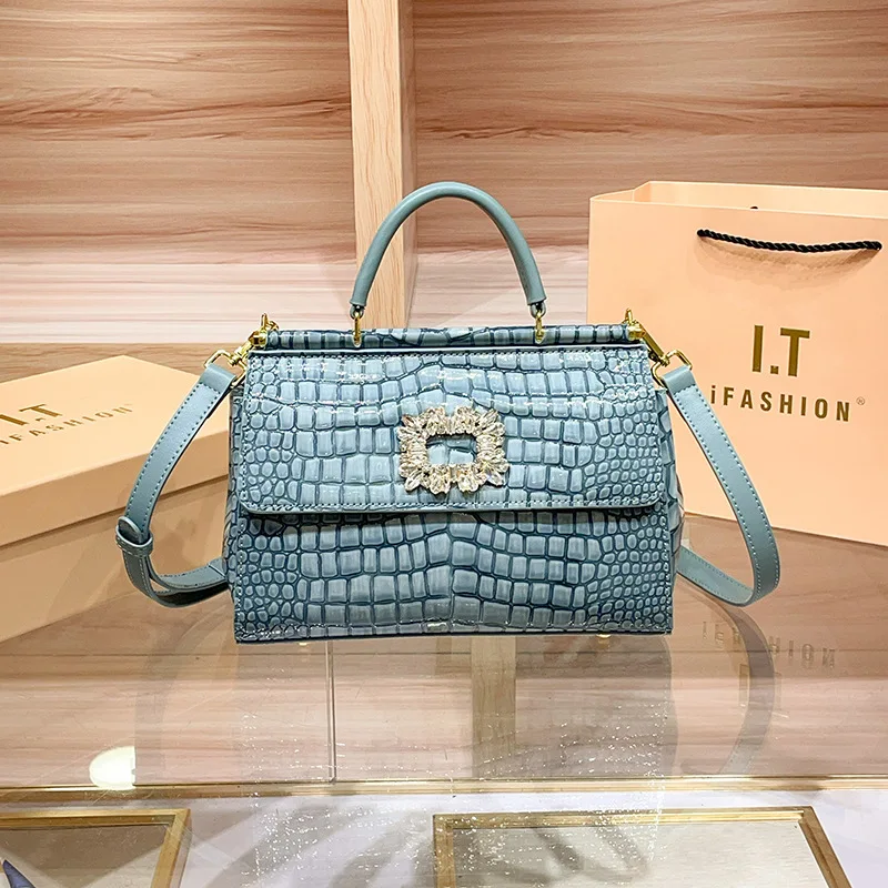 VM FASHION KISS Luxury Design Metal Frame Women's Handbag Synthetic Leather Crocodile Pattern Shoulder Bag Diamond Crossbody Bag