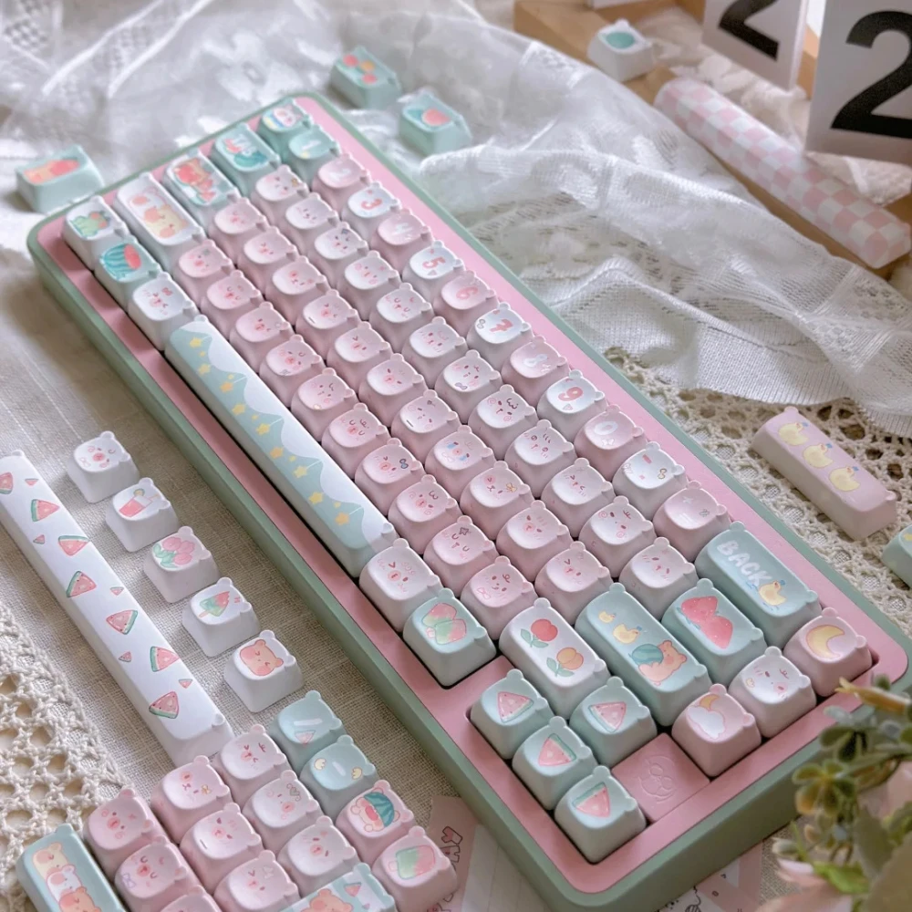 Imagem -05 - Melancia Bear Keycap Grupo Eao Pbt 131keys Sublimation Faça Você Mesmo Teclado Mecânico Cabeça de Urso de Verão Rosa Verde Kawaii