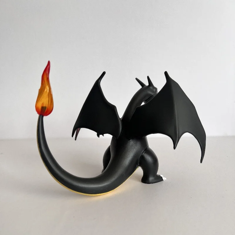 HOT Pokemon Charizard Anime Figura Dragonite Q Versione Action Figurine Statua in PVC Modello Collezione di bambole Decorazione Giocattolo Regalo per bambini