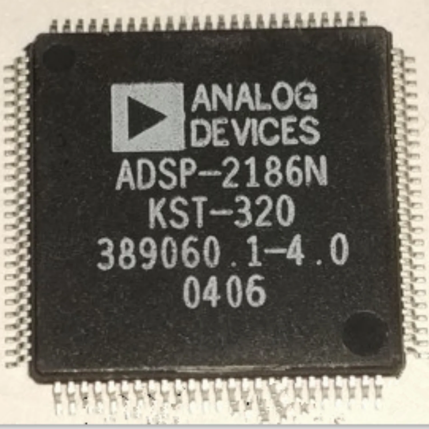 

1~10pcs/lot ADSP-2186NKST-320,ADSP-2186NKSTZ-320 LQFP100 100% Brand New Original.