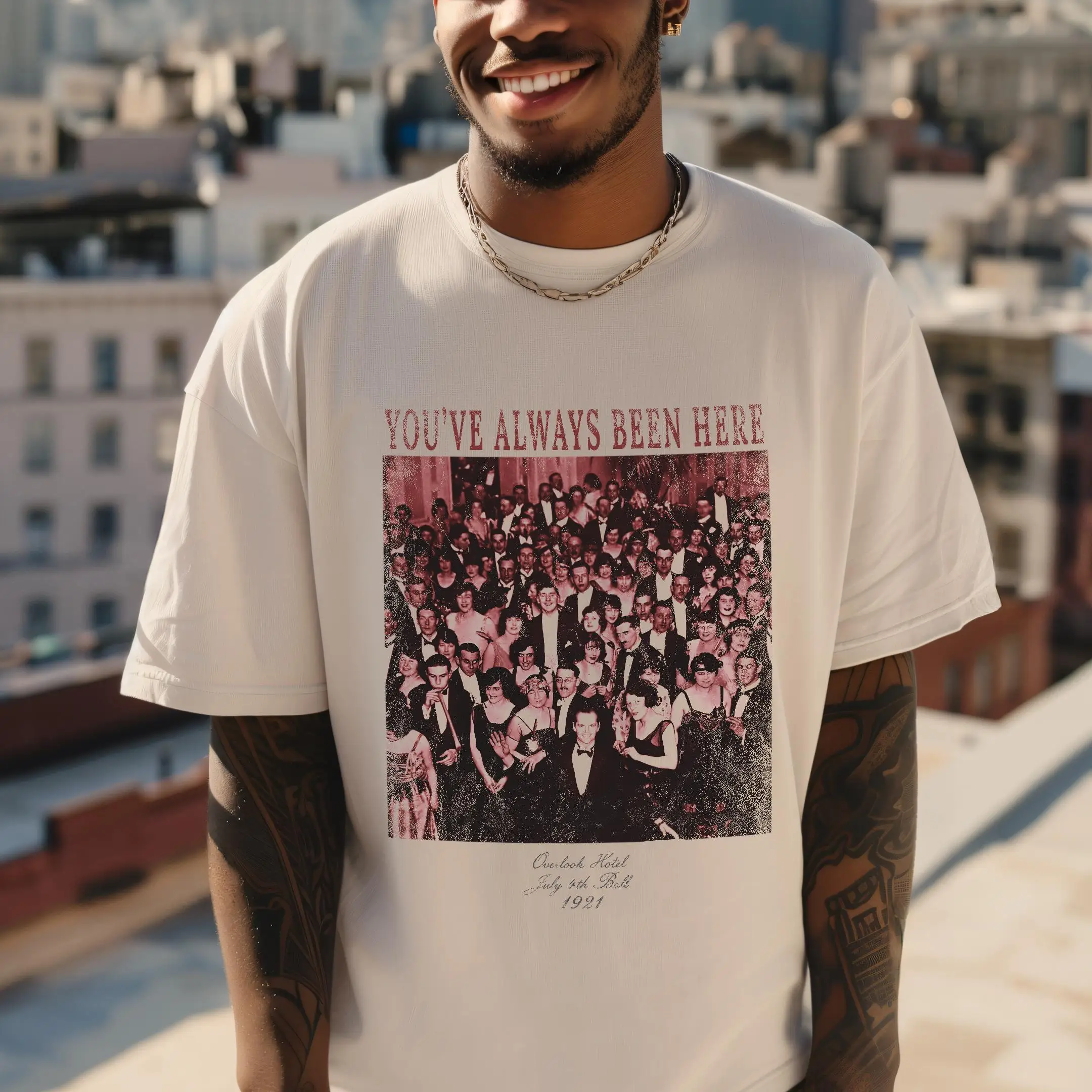 تي شيرت The Shining: 4 يوليو، 1921، كرة الفندق Lookout. تي شيرت فيلم الرعب. تي شيرت قطني للجنسين، ملابس الشارع، قمة الموضة. #2