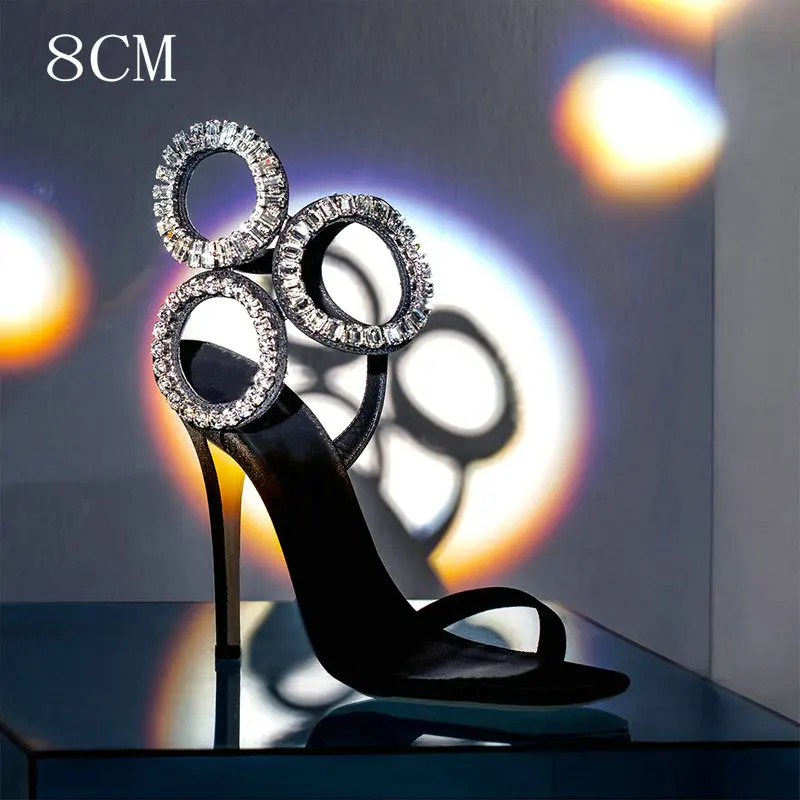 Black 8cm
