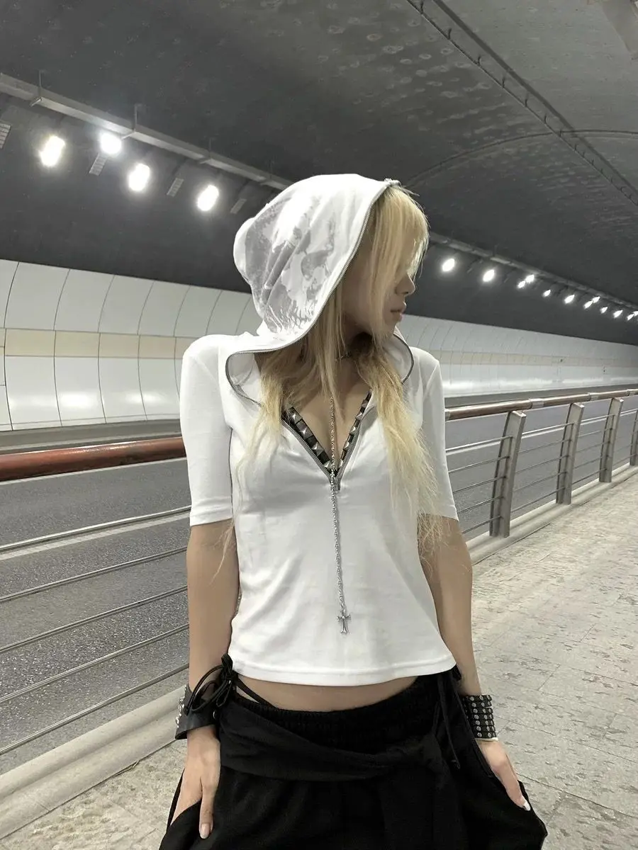 

Onalippa Popular Skull Print Slim Fit Hooded Design Boxing Y2K Trend Shoulder Length Mid Sleeve Sports Short Sleeved T-shirt
