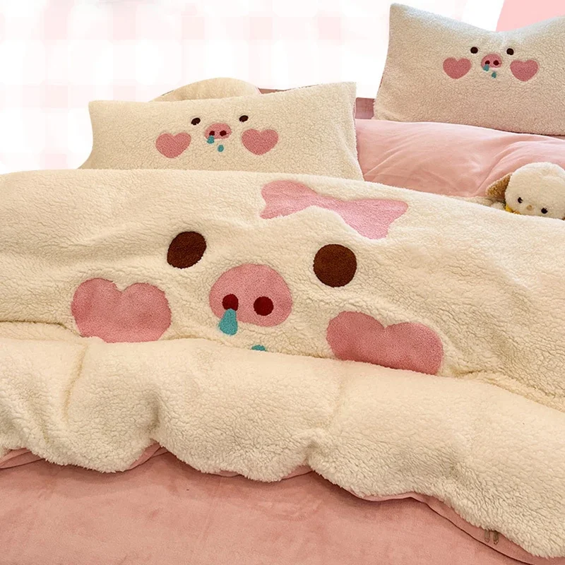 High-Quality Cute Pig Printing Bedding Set Thick Warm Lambswool Bedclothes for Winter Soft Colorfast Quilt Cover Kit with Sheets