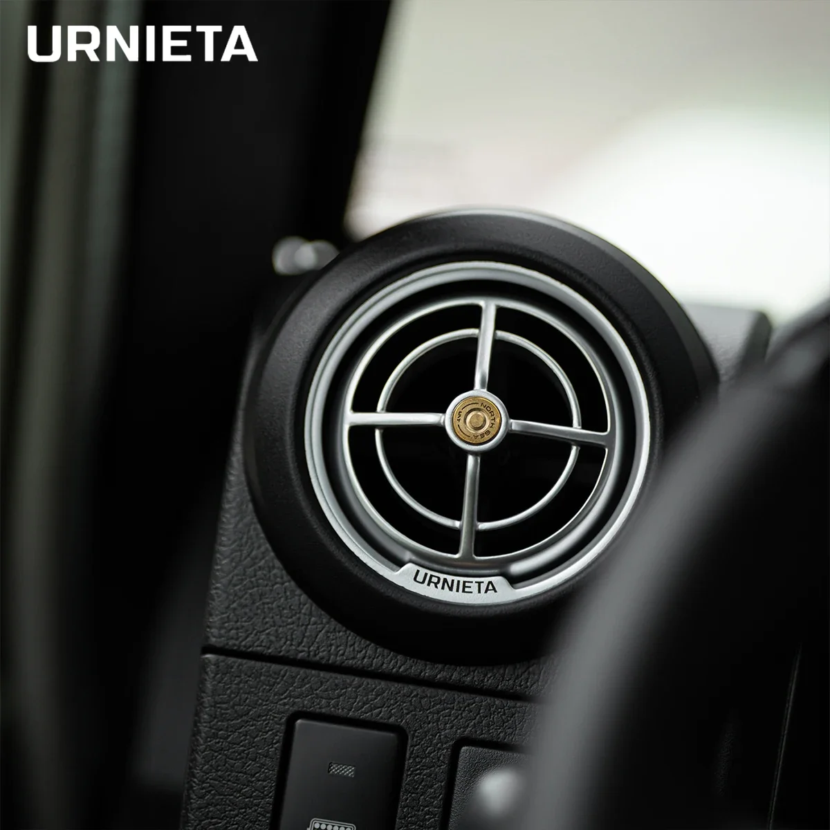 New style URNIETA Personalized PC & Brass Turbine Rotating AC Vent Grille, Interior Air Vent Upgrade For Toyota Land Cruiser LC7