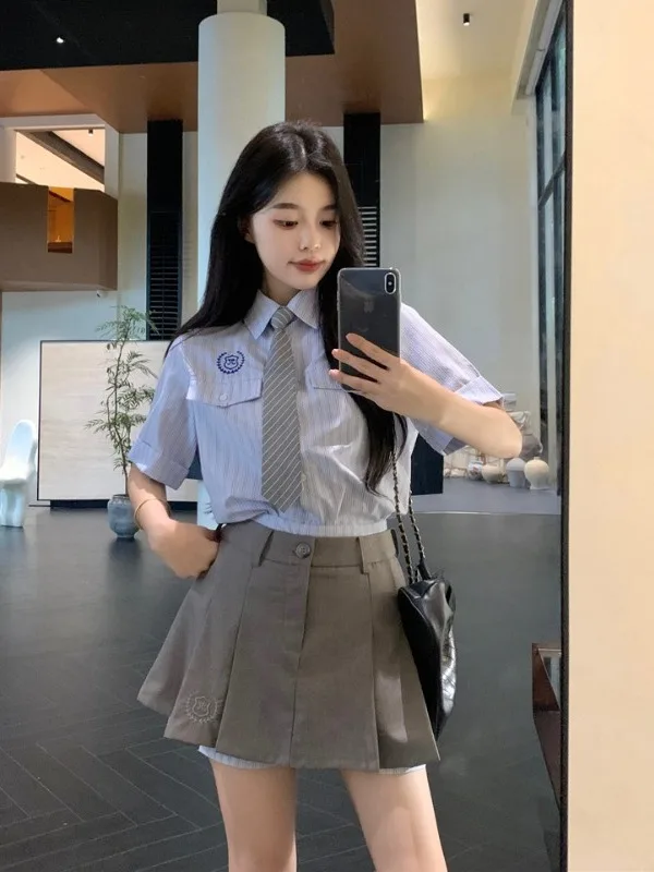 

plus Size Women's College Style JK Blue Short Sleeve Shirt And High Waist Pleated Skirt Two Piece Set Summer Fashion