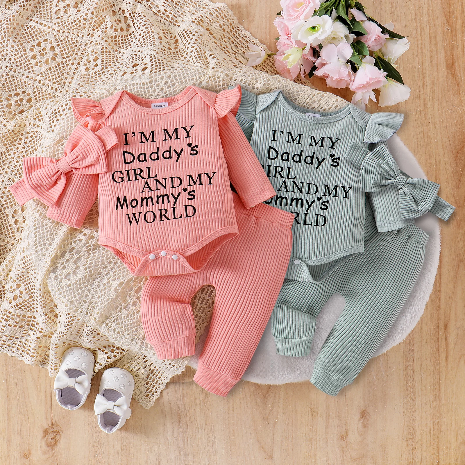 Autumn and winter new girls sweet and comfortable 0-6 months long sleeve pit stripe jacket + pants